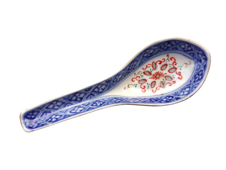 Elegant Vintage Porcelain soup set with Hand Painted Bowl, underplate, and spoon in Blue White China. This Ceramic Trio blends Traditional China aesthetics with Minimalist Chic and Châteaucore Style charm. A refined Elegant Gift and thoughtful Eco Vintage Gift, it suits collectors seeking Porcelain Tableware and unique Retro Kitchenware. Ideal as a Soup Bowl Set or Collectors Item for sustainable, stylish living.