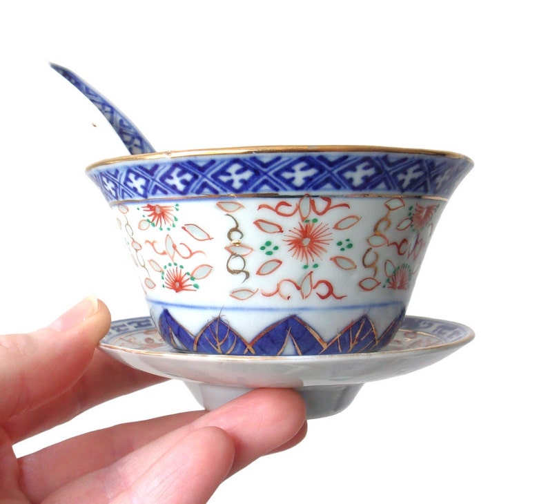 Elegant Vintage Porcelain soup set with Hand Painted Bowl, underplate, and spoon in Blue White China. This Ceramic Trio blends Traditional China aesthetics with Minimalist Chic and Châteaucore Style charm. A refined Elegant Gift and thoughtful Eco Vintage Gift, it suits collectors seeking Porcelain Tableware and unique Retro Kitchenware. Ideal as a Soup Bowl Set or Collectors Item for sustainable, stylish living.