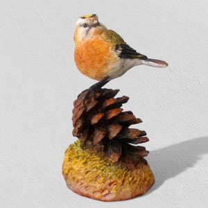 Robin Figurine: 1980s Folk Style, Porcelain Material, Pine Cone Base, Orange & Brown Colour