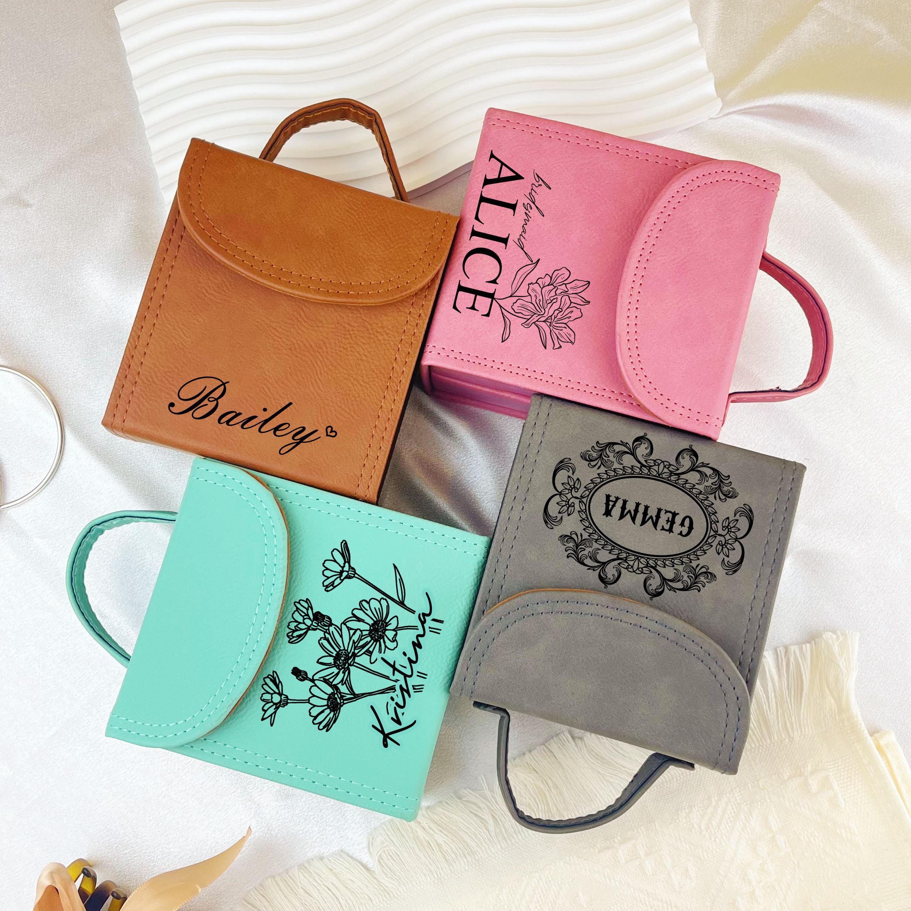 Custom travel jewelry box, Personalized Leather Jewelry Box With Name, Mum Gifts, Wedding Bridesmaid Gifts, wildflower boxes 24083002