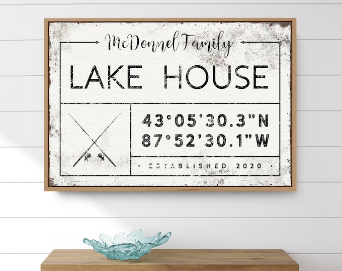 distressed LAKE HOUSE sign > personalized lakehouse wall art, canvas last name sign for lakehouse, vintage nautical fishing decor {gdw}