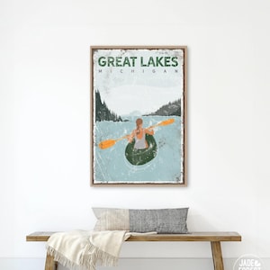 Afiche de los GRANDES LAGOS • Letrero de kayak verde bosque para decoración personalizada de la casa del lago, regalo de kayak vintage para ella, arte personalizado de Michigan {vpl}