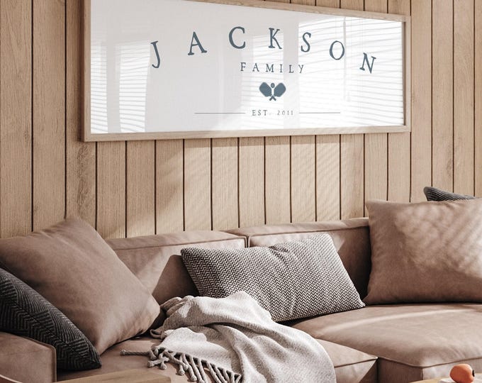 Personalized Family Name Sign: Pickleball Paddle Art, Farmhouse Style