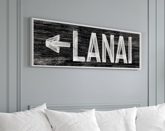 Lanai Wall Decor: Vintage Distressed Wood Sign (Customizable Colors)