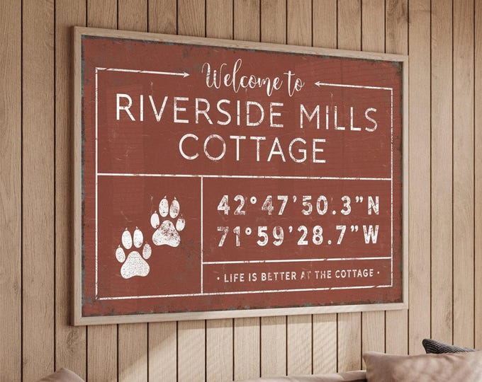 Coordinates Wall Sign - Personalized Family Name with Paw Prints