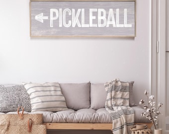 Vintage Pickleball Sign - Rustic Arrow, Customizable Colors