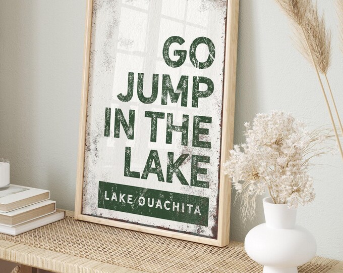 Green Lakehouse Wall Sign - Vintage Style Framed Canvas Art