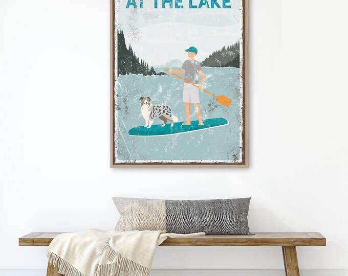 Lake House Wall Art: Retro Paddleboard and Personalized Dog - Rustic Style