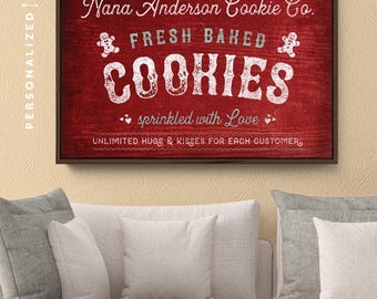 Christmas Wall Sign: Grandma’s Fresh Baked Cookies - Rustic Farmhouse Style