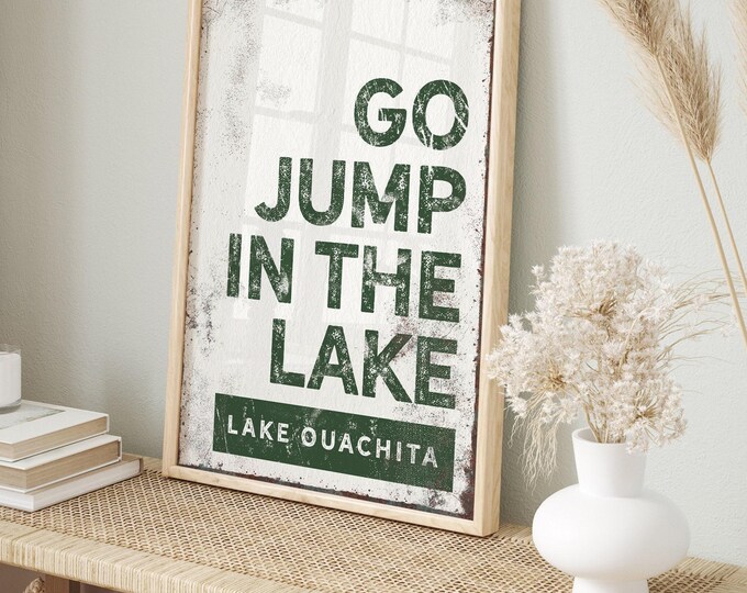Green Lakehouse Wall Sign - Vintage Style Framed Canvas Art