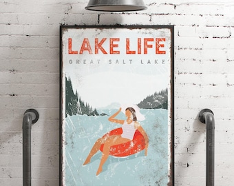 Vintage Lake Gift: Personalized Lake House Sign - Vintage Distressed Style