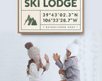 Ski House Sign Personalized With Your Family Name, Green and Cream Wall Art