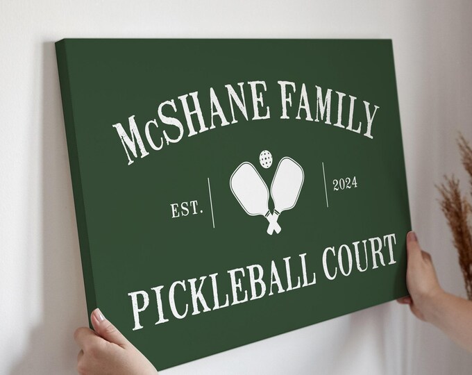 Custom Family Name Pickleball Sign: Rustic Green, Maple Frame