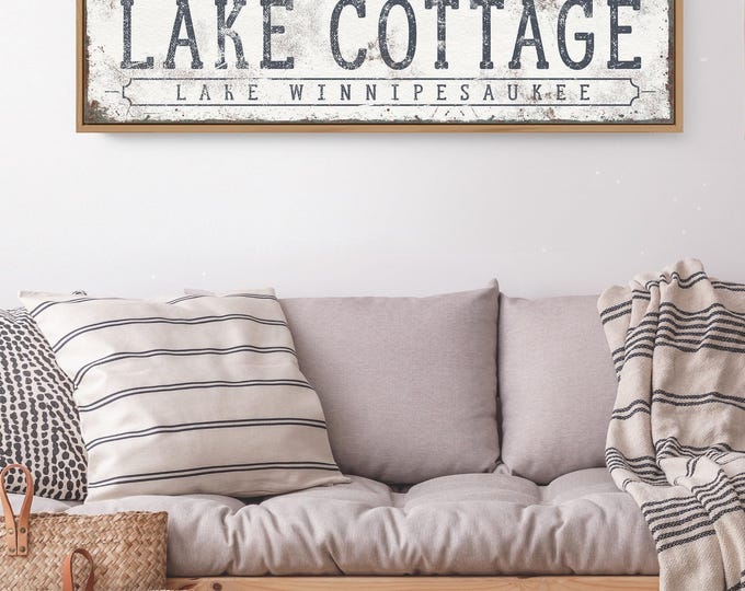 Rustic Lake Cottage Sign, Personalized Farmhouse Style (Multiple Sizes)