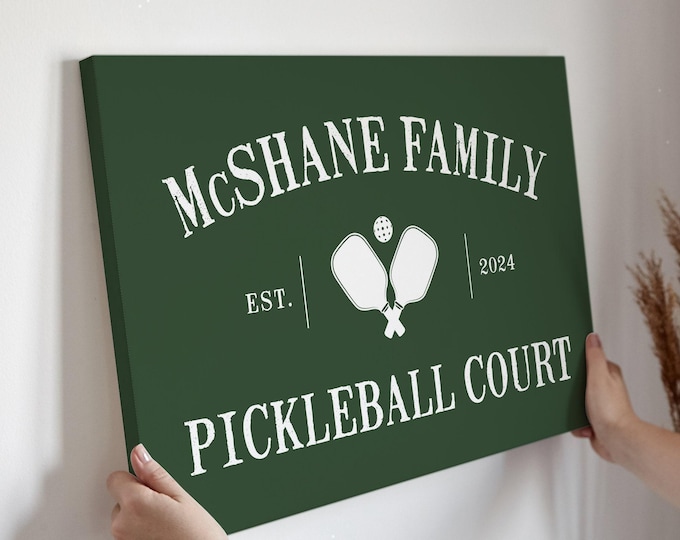 Pickleball Court Sign: Personalized Game Room Decor (Multiple Sizes)