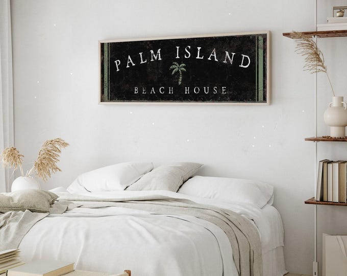 Personalized Palm Tree Canvas Sign, Curved Text (Green on Black)