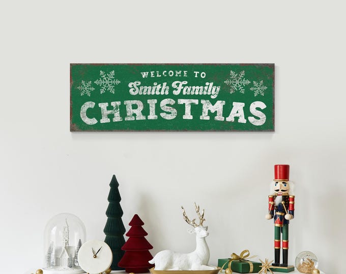 Welcome Sign with Snowflakes, Bright Green Christmas Mantle Decor, Personalized Family Name Sign, Christmas Canvas Sign, Gift for Family