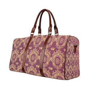 Castlefield Regal Crown Crest Pattern Red and Gold Travel Bag Duffel Overnight Gym Bag Pretty Feminine Luggage image 2