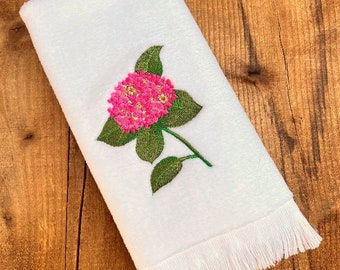 Embroidered Towels, Hydrangea Embroidered Fingertip Towels, Set of 2, Towels for Bathroom, Decorative