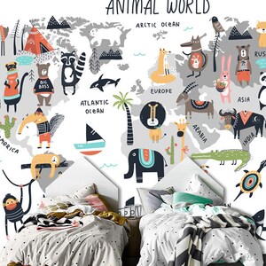 Carte du monde Murale en gris et blanc, Carte des enfants avec des animaux, Papier peint Little Explorer, Décoration de crèche et de chambre, Art mural