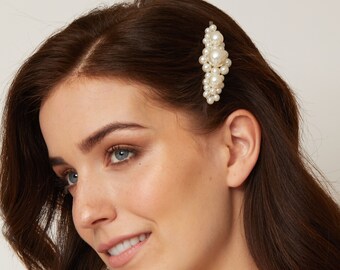 Pearl Hair Clip Set of Two Pearl Hair Grips Large Pearl Hair  display picture 2