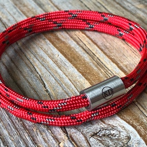 Red paracord bracelet, Red cord bracelet,  men wrap bracelet, men gift , women bracelet,  bracelet, round cord bracelet, paracord jewelry