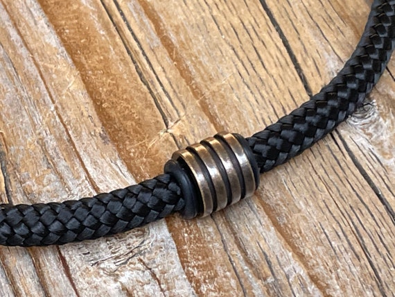 Paracord Men Necklace, Black Necklace With Bronze Ring, Black Choker  Necklace, Fabric Necklace, Boyfriend Gift, Men Gift, Jewelry for Men -   Canada