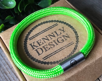 Bracelet vert néon Paracord, bracelet nautique, bracelet en acier inoxydable, idée cadeau de bijoux pour hommes, bracelet wanderlust, bracelet cordon