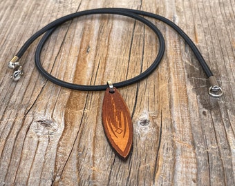 Surfboard necklace, necklace with leather surfboard, surf beach necklace, Surf jewelry, surf item ,surfers necklace, men brown surfboard
