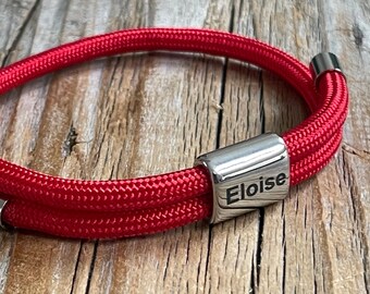 Personalisiertes Namensarmband für Kinder, Paracord rotes maritimes Armband, personalisiertes Geschenk, rotes Namensarmband, Jungen oder Mädchenarmband, Kindergeschenk