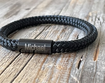 Kids personalized bracelet, Paracord engraved bracelet, black fabric bracelet, kids jewelry, boys bracelet, girls bracelet, children's gift