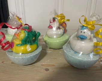 LOT of 4 unicorn and mermaid bath bombs, surprise bath Bombs, rubber duck bath bombs