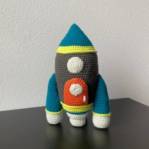 Amigurumi Rocket Ship | CROCHET PATTERN ONLY | rocket ship, space, rocket pattern, amigurumi rocket, rocket pdf, pdf pattern, space pattern