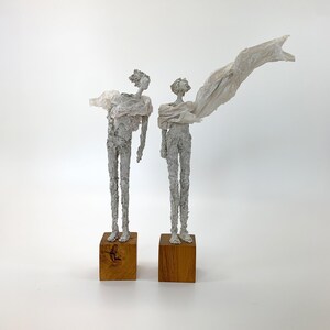 Papier-mâché sculpture, Off-White Movement | Unique paper composite | Artwork on an oak base | Studio work by Claudia König image 12