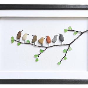 Kiezelkunst vogels, zeeglaskunst, ingelijste muurkunst met vogels, cadeau vogelliefhebber, rustiek huisdecor, badkamerinrichting, nieuw huiscadeau, steenkunst