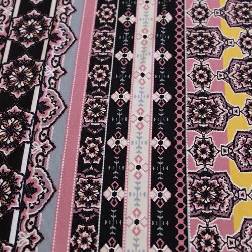 ITY 5 YDS Lot Raised Texture Paisley Print shops