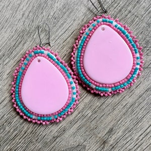 Pink beaded teardrop earrings, beaded earrings, handmade beading