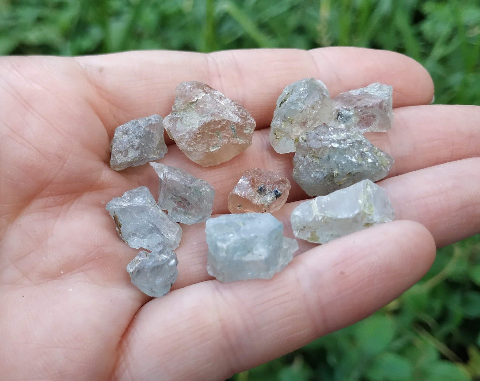 Raw blue topaz Imperial Topaz crystal Topaz chips Blue topaz | Etsy