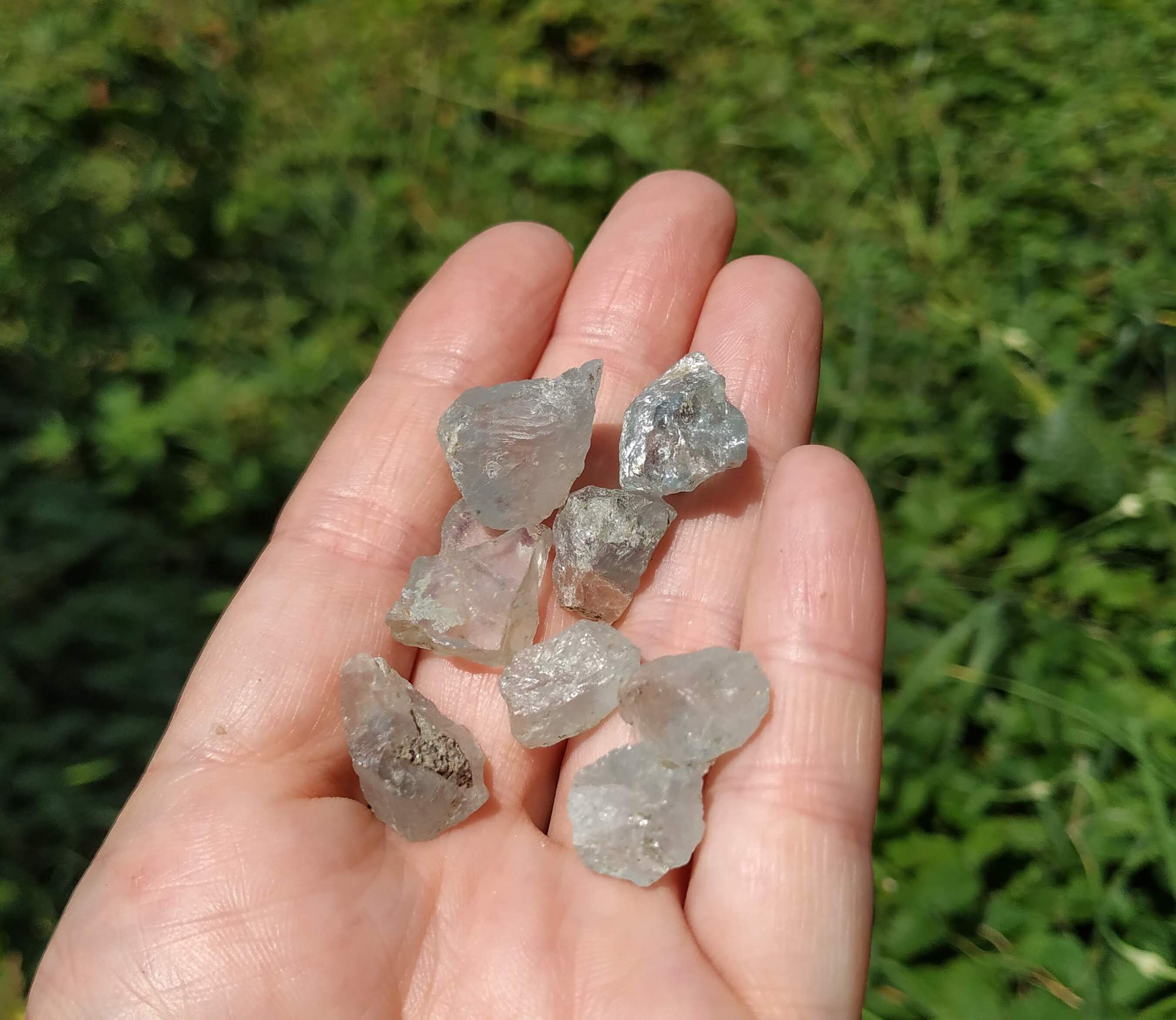 Raw blue topaz Topaz crystal Topaz chips Blue topaz Topaz | Etsy