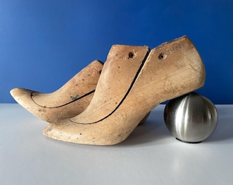 Wooden ladies shoe lasts 250, Wooden forms, Shoes pigeonholes, Shoe Stretcher, Shoemaker's Tools, shoe molds, lasts for shoe making felting