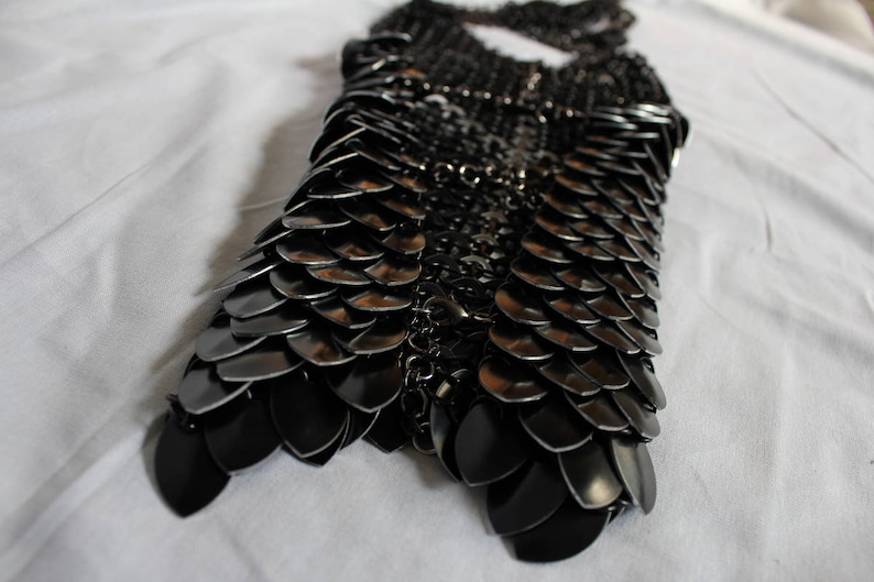 Ragnarok Rune Scale Viking Armor Dragon Scale Armor Shoulder Etsy