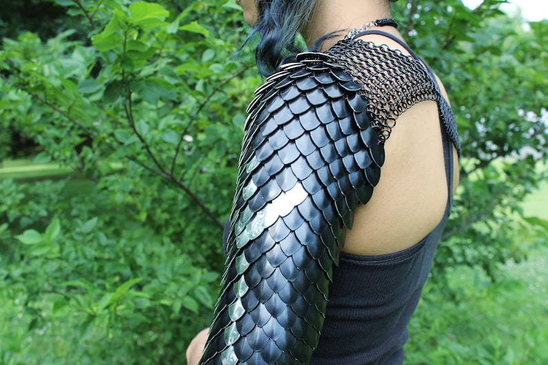 Ragnarok Rune Scale Viking Armor Dragon Scale Armor Shoulder Etsy