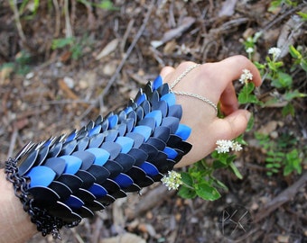 Serpens Armis, Witch Armor Cuff, Traditional Snake Skin Pattern, Burning Man, Festival Fashion