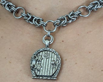 Hobbit Door Locket Necklace Lord of the Rings, Stainless Steel Byzantine Chain, Unique Medieval Handmade Gift