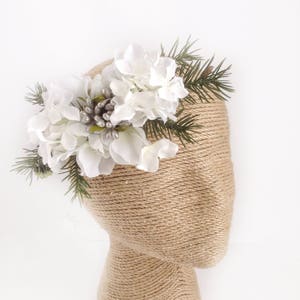 Weihnachts-Blumenkrone, Weihnachts-Stirnband, Weihnachts-Krawatte, weiße Weihnachten, Blumenkrone, weiße Blumenkrone, versandfertig