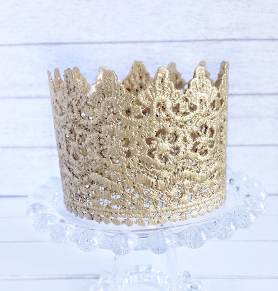 6 pezzi di mini topper per torta a corona dorata per cupcake, per