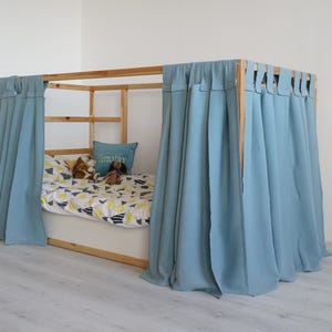 Cortinas de cama Montessori de muselina, cortinas para cama Kura de Ikea, cortinas Kura de Ikea, cortinas para cama Kura, dosel para cama de casita, cortinas para cama de casita