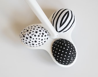 Black and white balls for Mamaroo, Mamaroo Balls, 4moms balls, RockaRoo Balls