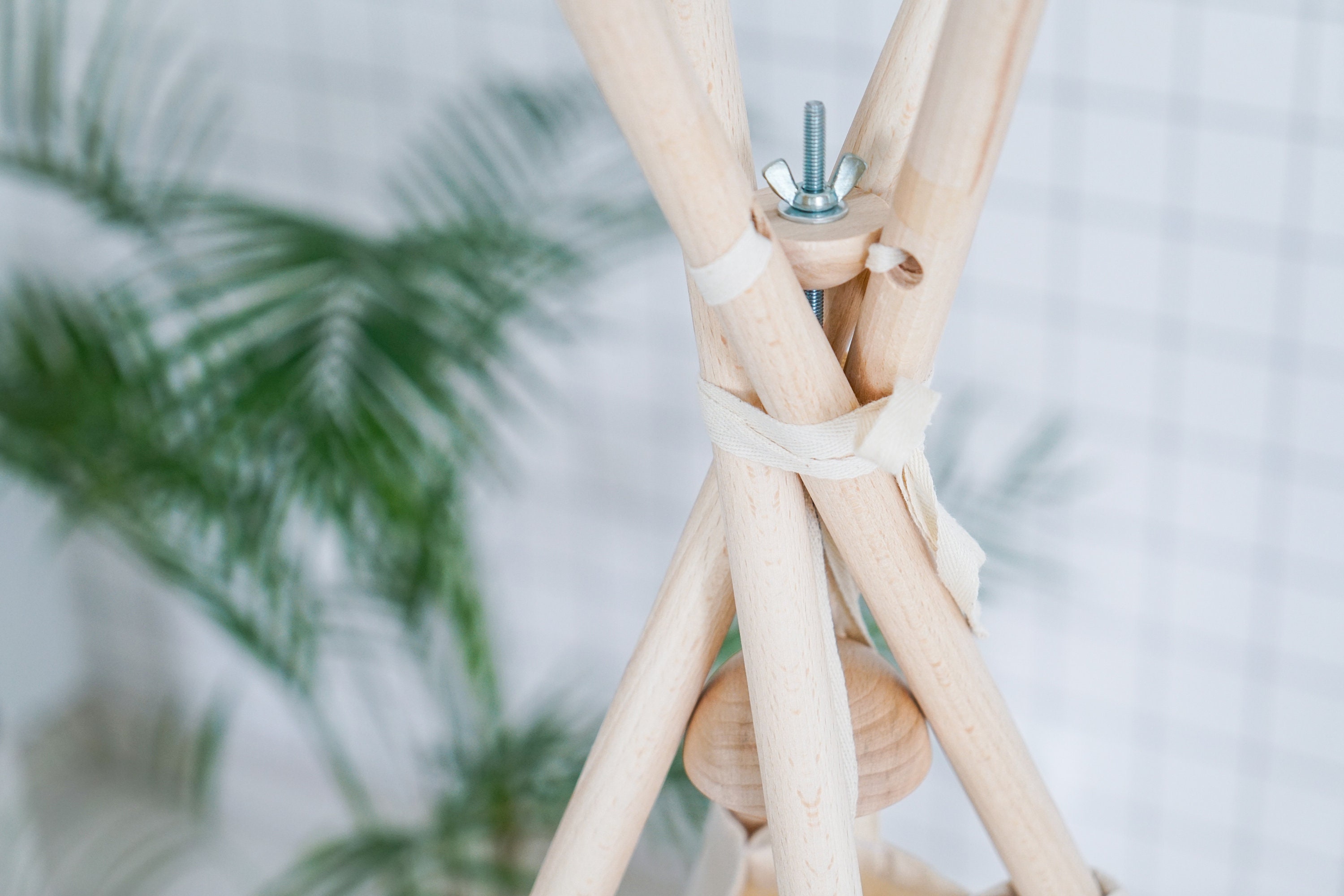 Stabilisateur Pour Tente Tipi PaLulli – En Bois, Anti-collaps, Avec LED Tactile Et Télécommande