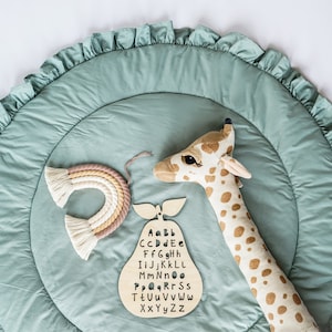 Baby play mat, Round Nursery rug, Ruffled Baby activity mat, Play mat baby, Teepee play mat, Padded play mat
